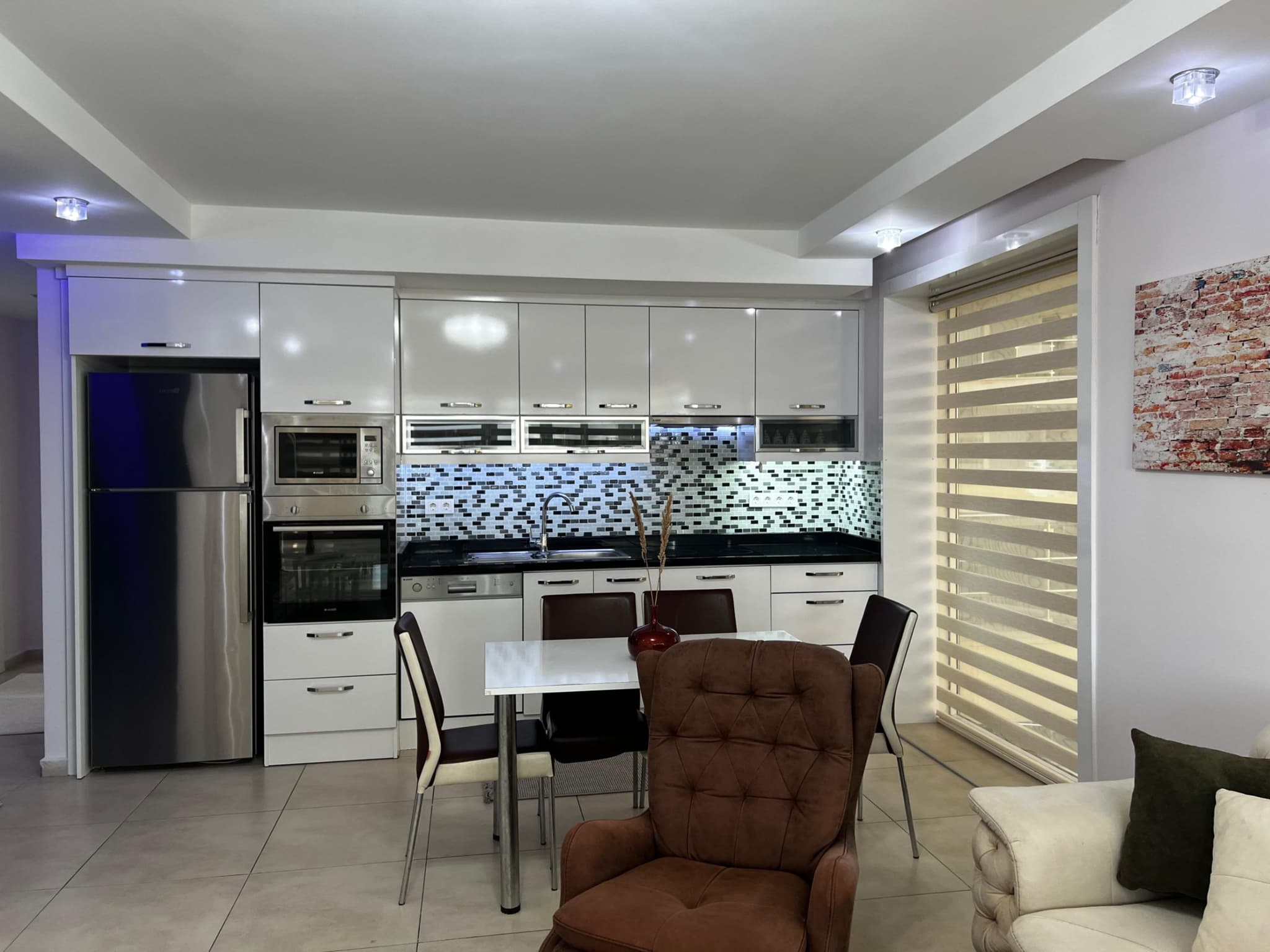 ALANYA CİKCİLLİ DE 2+1 EŞYALI KİRALIK DAİRE