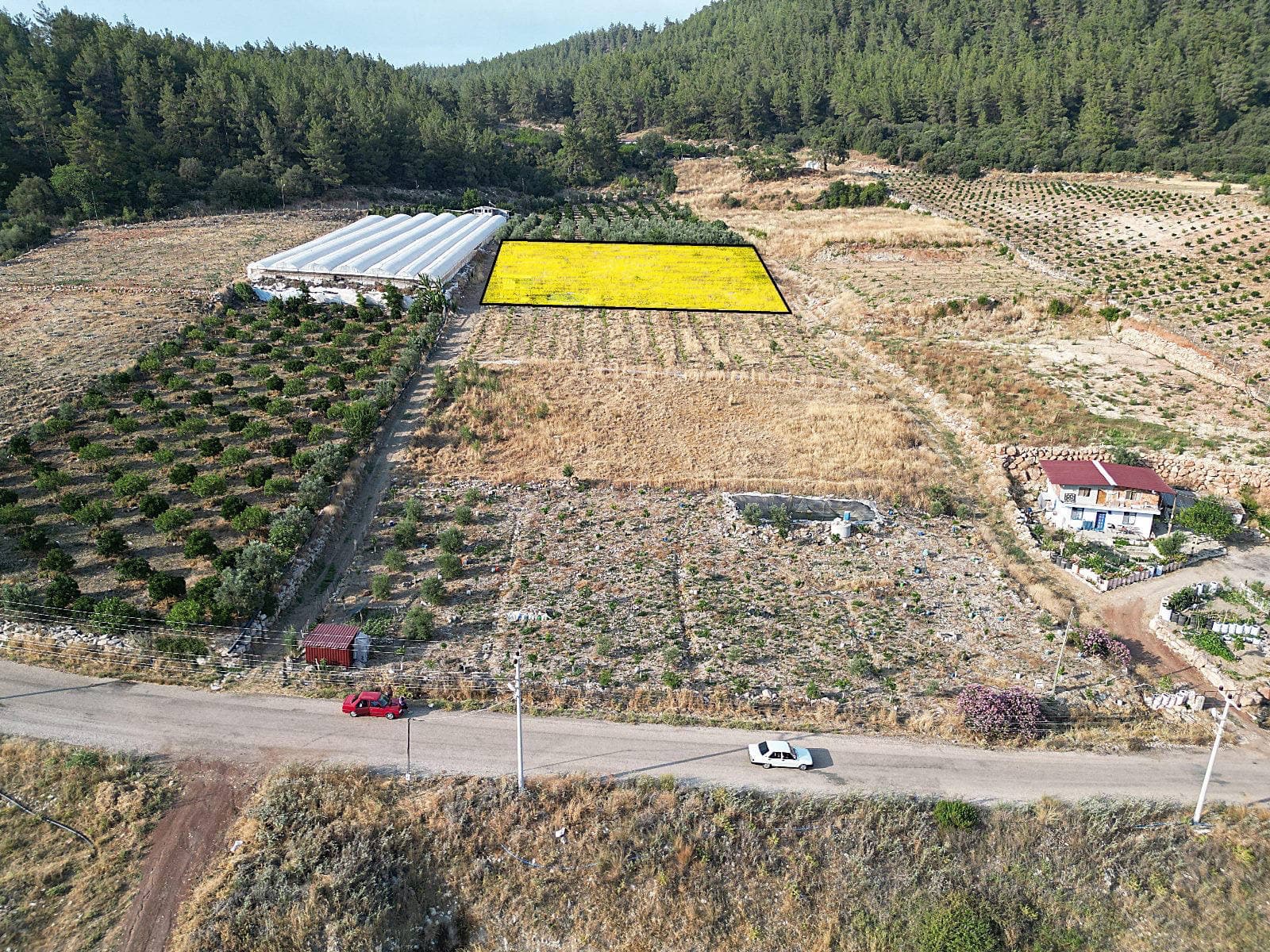 KUMLUCA'DA DENİZ MANZARALI 2.700 M² STARLA SATILIKTIR
