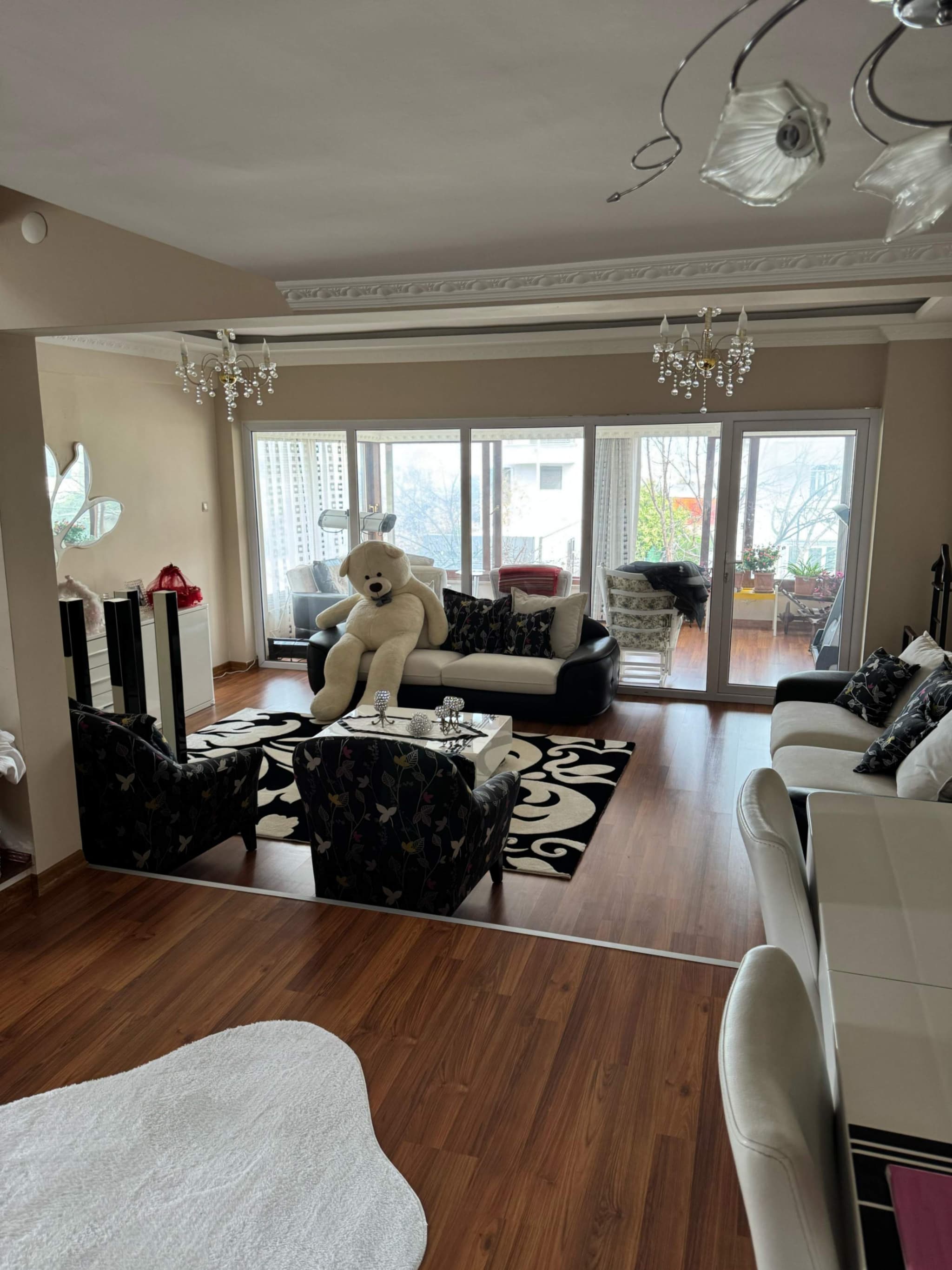 ANTALYA AKSU KARAÇALI MAHALLESİN DE SATILIK FOURLEX VİLLA
